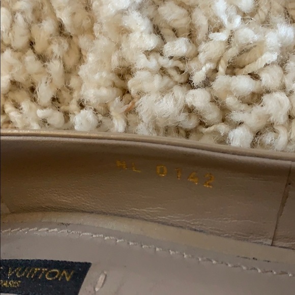 Louis Vuitton Nude Patent Oh Really! Peep Toe Pump - Picture 5 of 9